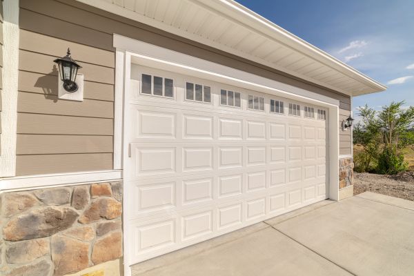 Cost of Garage Lifting in Poulsbo